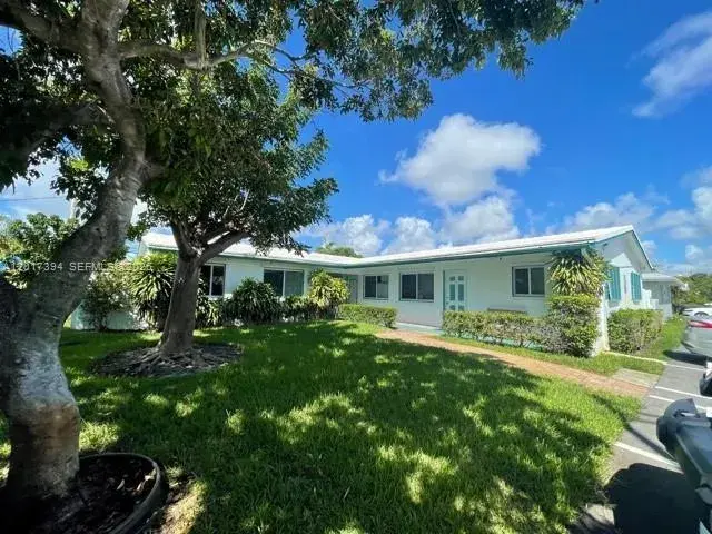 Residential Income for sale at 5911 NE 18th Ave, Fort Lauderdale FL 33334