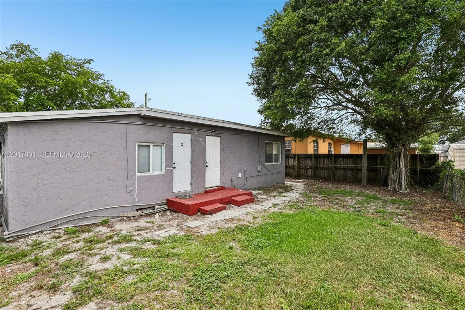 1945 NW 86th St, Miami FL 33147
