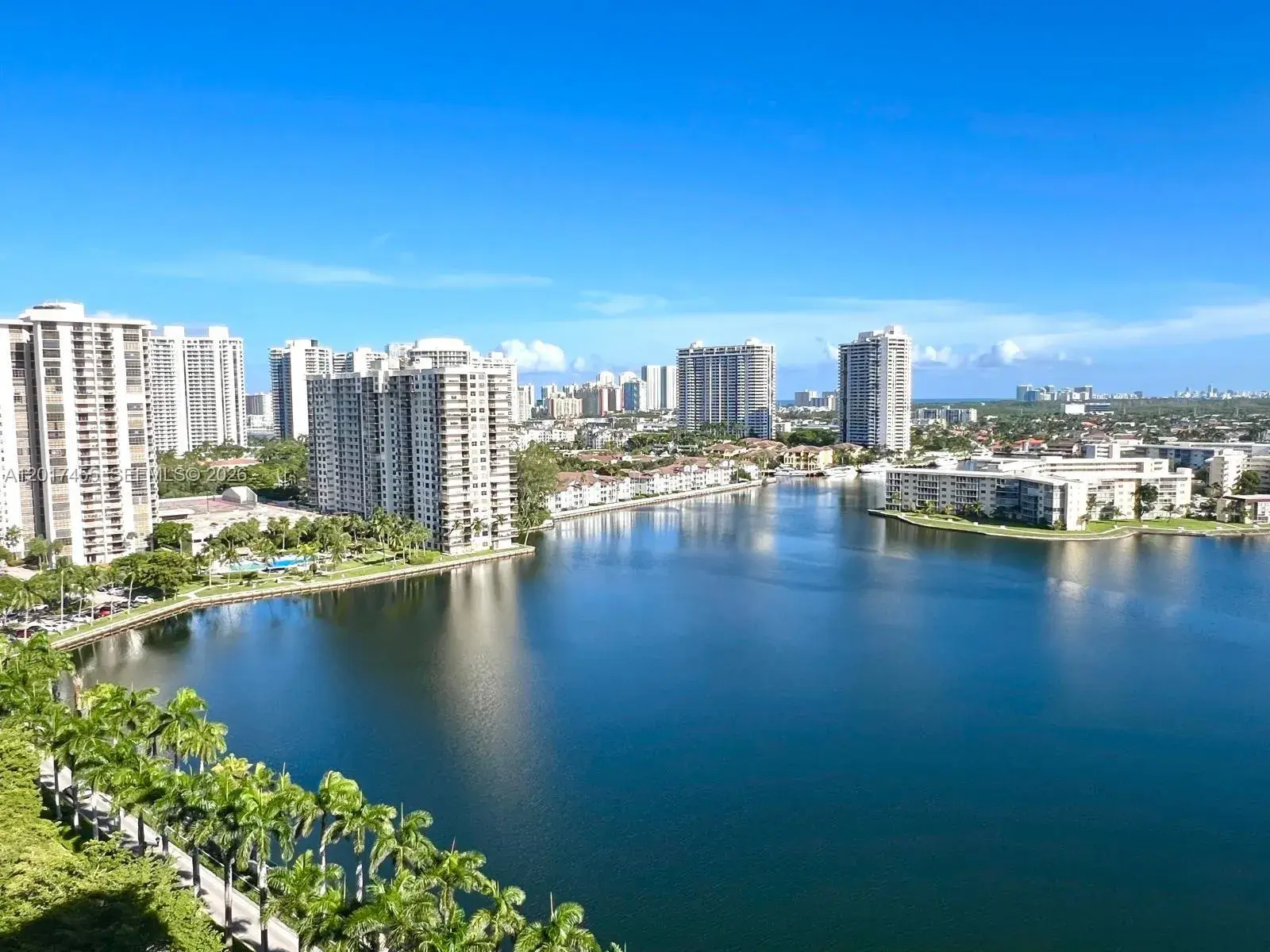 2801 NE 183rd St # 1914W, Aventura FL 33160