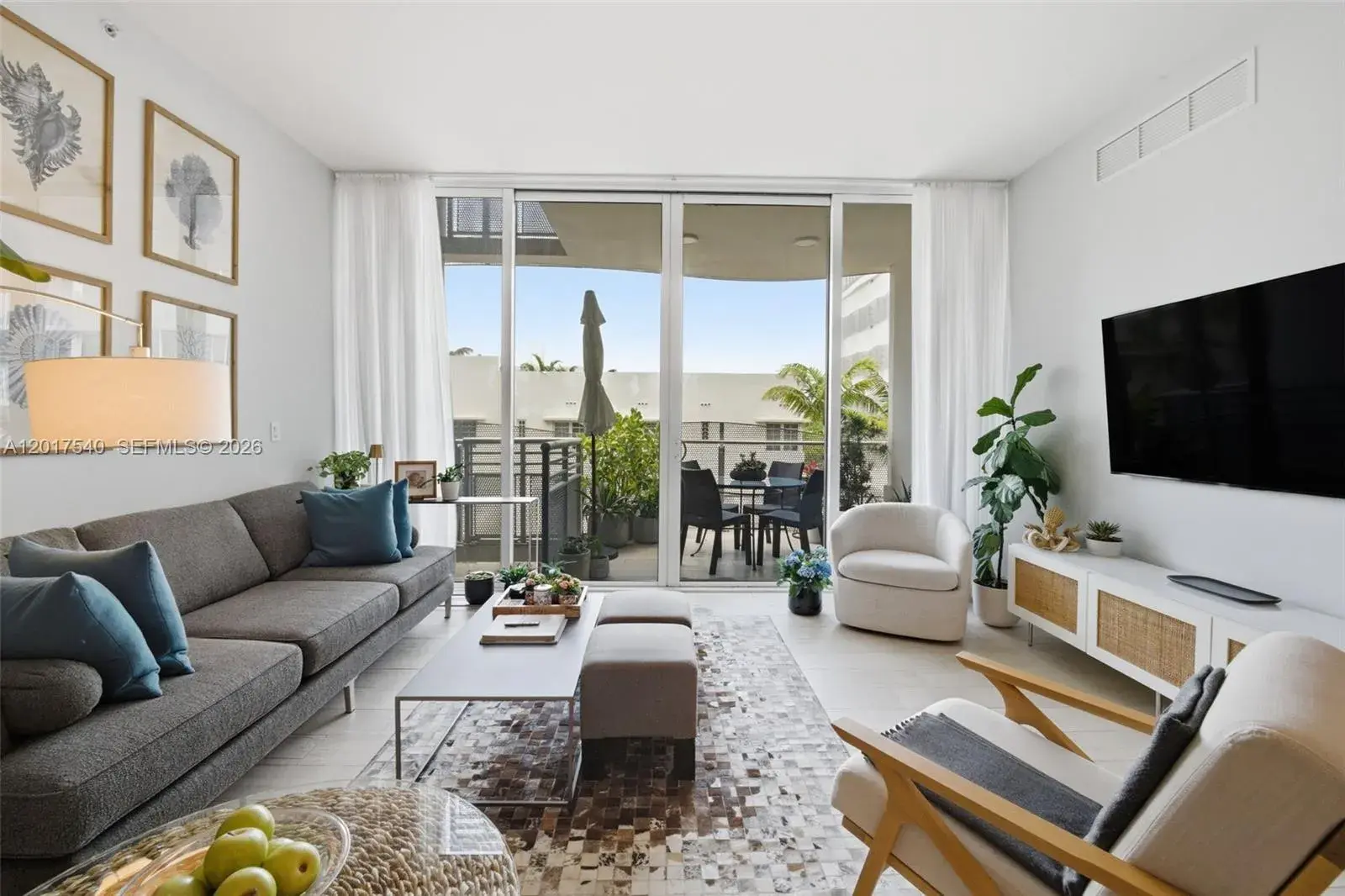 2100 Park Ave # 302, Miami Beach FL 33139