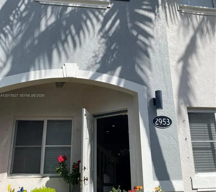 2953 SE 15th Ter, Homestead FL 33035