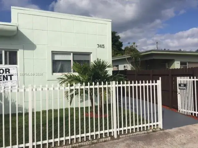745 81st St # 3, Miami Beach FL 33141 photo 2