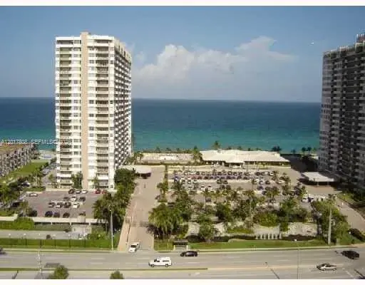 1 bedroom 1 bath Residential Lease for rent at 1950 S Ocean Dr # 4B, Hallandale Beach FL 33009