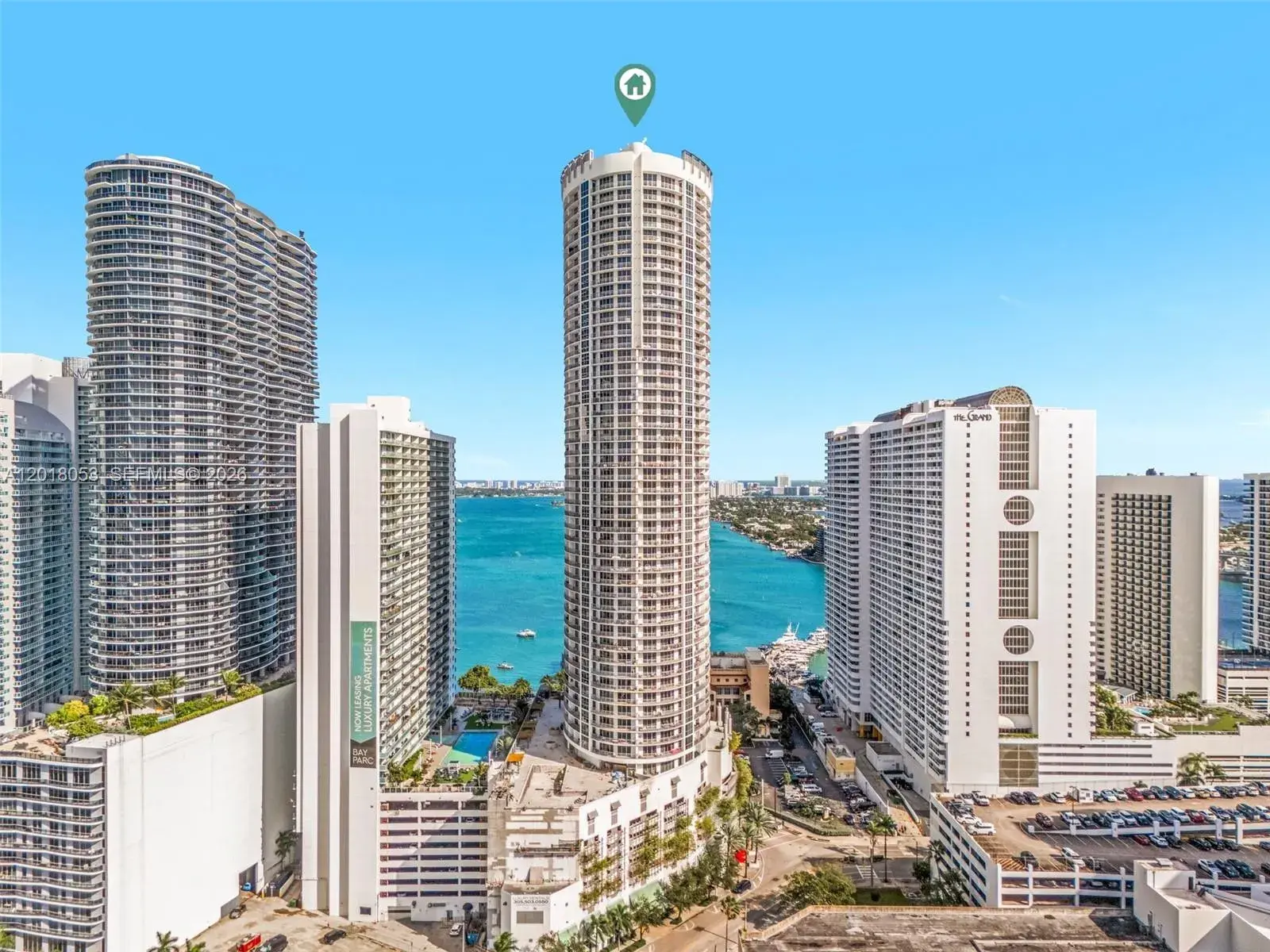 1 bath Residential Lease for rent at 1750 N Bayshore Dr # 1407, Miami FL 33132
