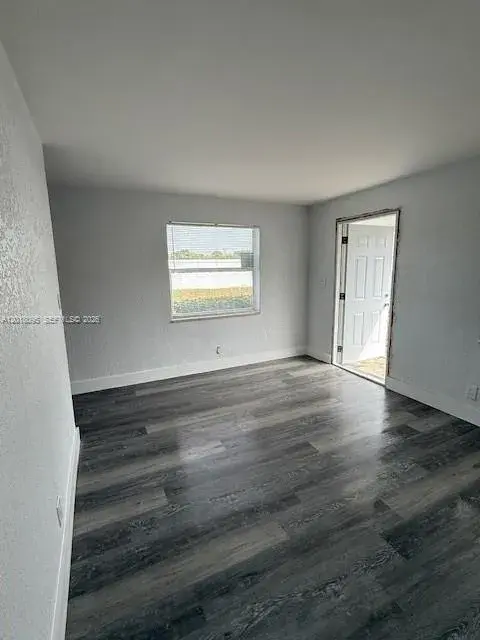 1 bedroom 1 bath Residential Lease for rent at 2880 SW 1st Street # 4, Fort Lauderdale FL 33312