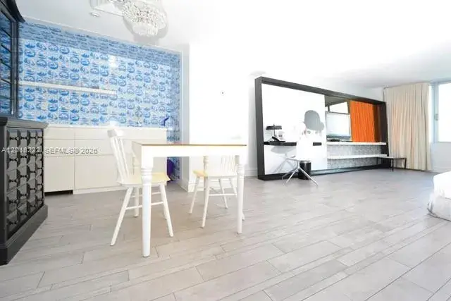 1100 West Ave # 425, Miami Beach FL 33139