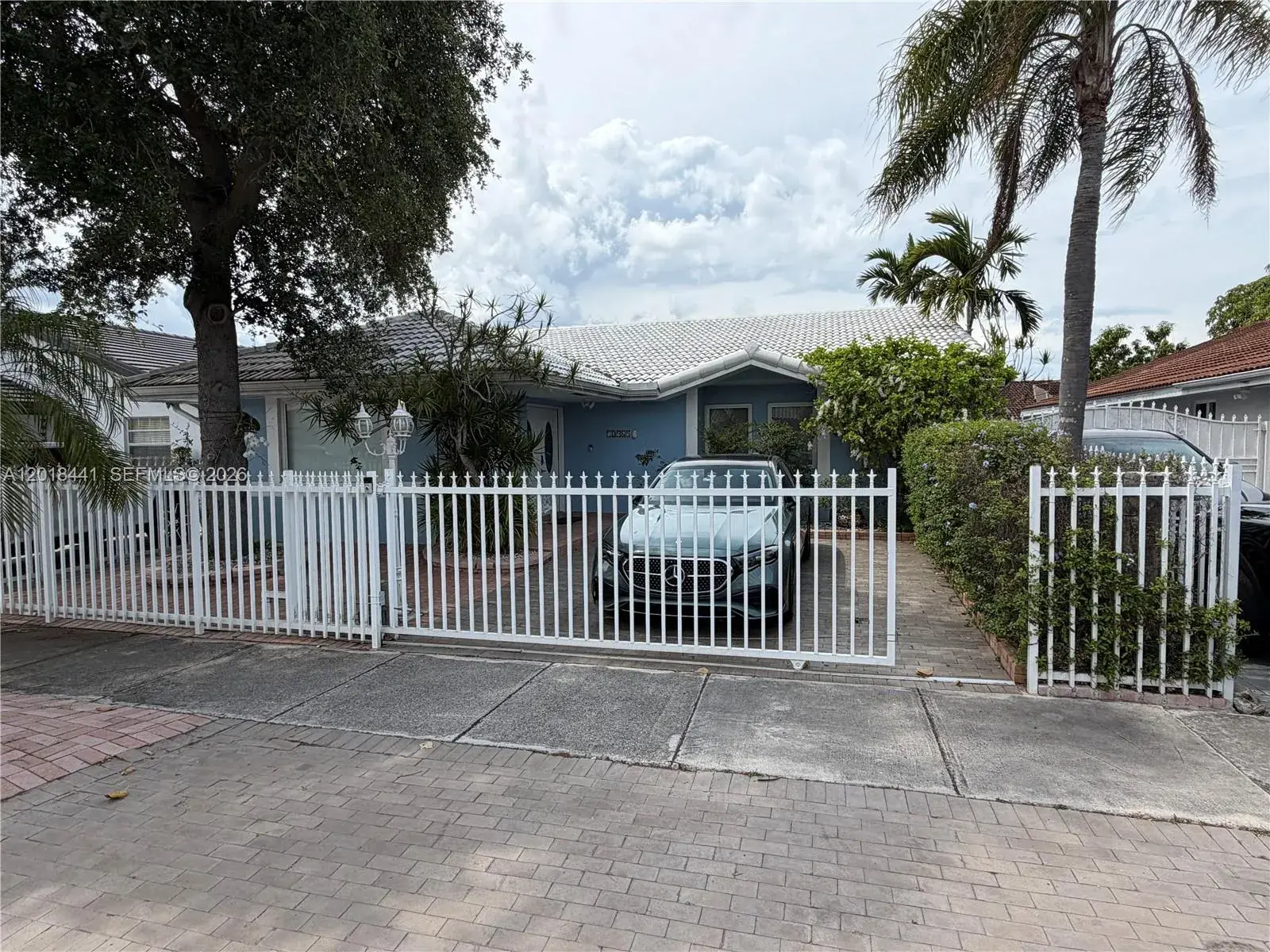 3 bedroom 2 bath Residential for sale at 13965 SW 10th St, Miami FL 33184