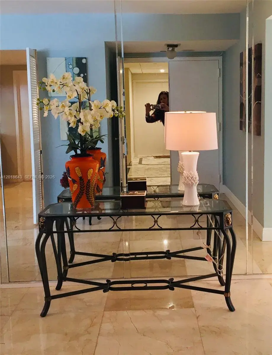 199 Ocean Lane Dr # 113, Key Biscayne FL 33149