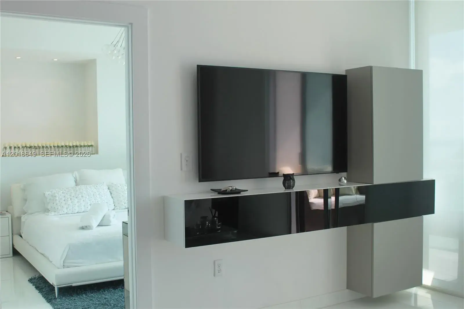 900 Biscayne Blvd # 3207, Miami FL 33132