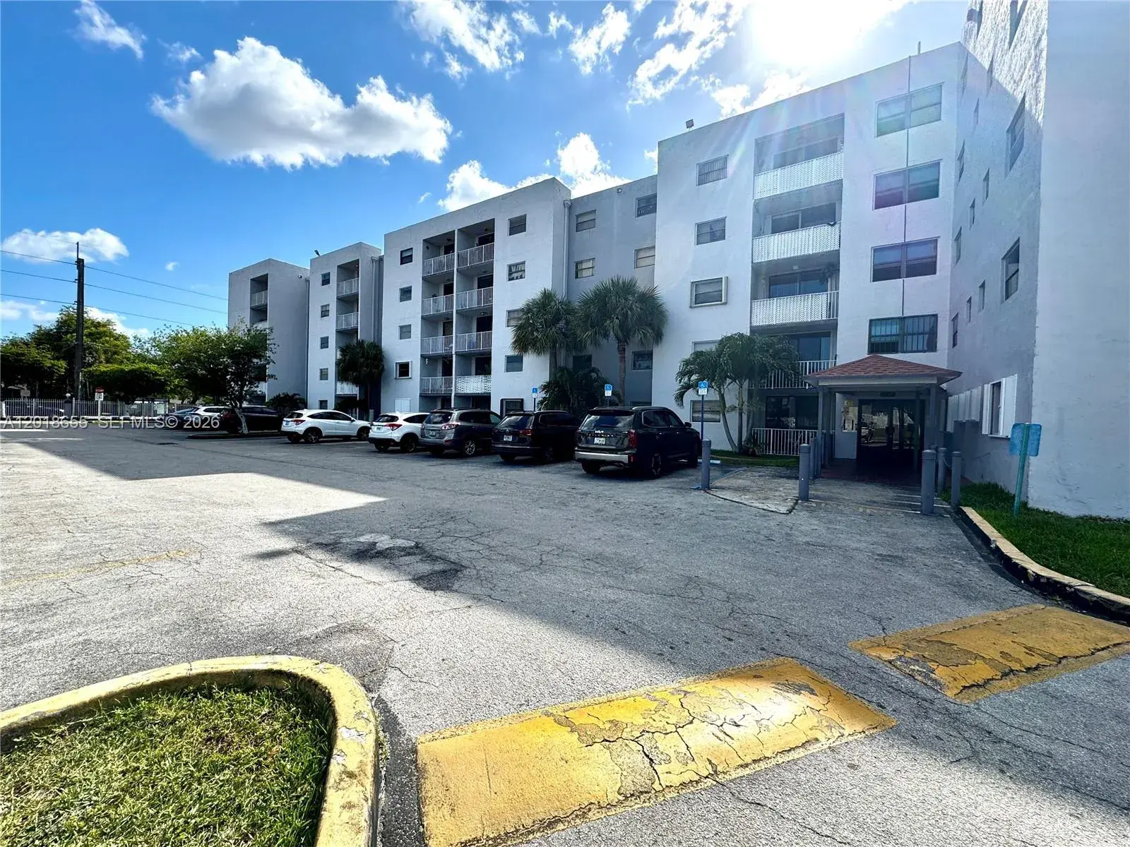2 bedroom 2 bath Residential for sale at 8145 NW 7th St # 404, Miami FL 33126