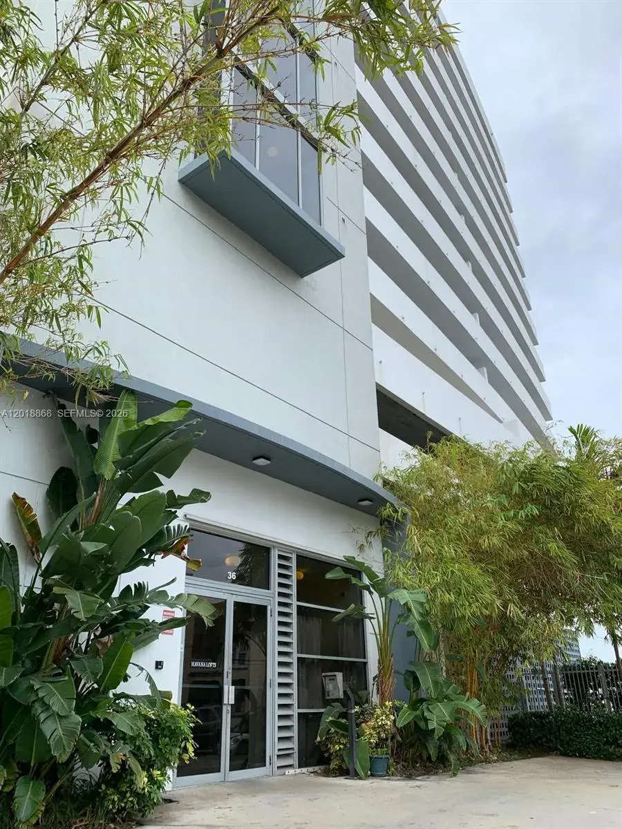 36 NW 6th Ave # 1108, Miami FL 33128