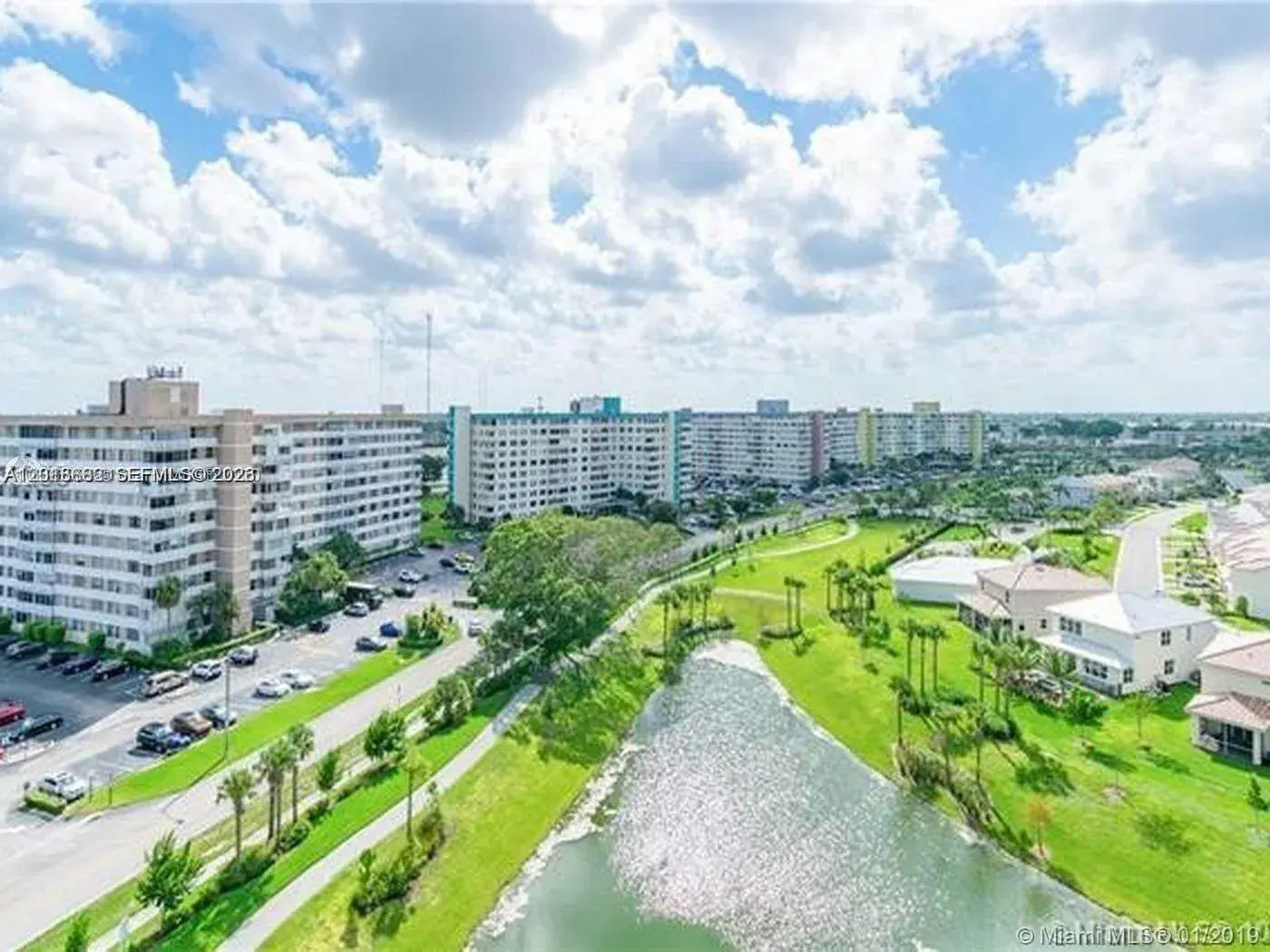 1 bedroom 1 bath Residential Lease for rent at 950 Hillcrest Dr # 503, Hollywood FL 33021