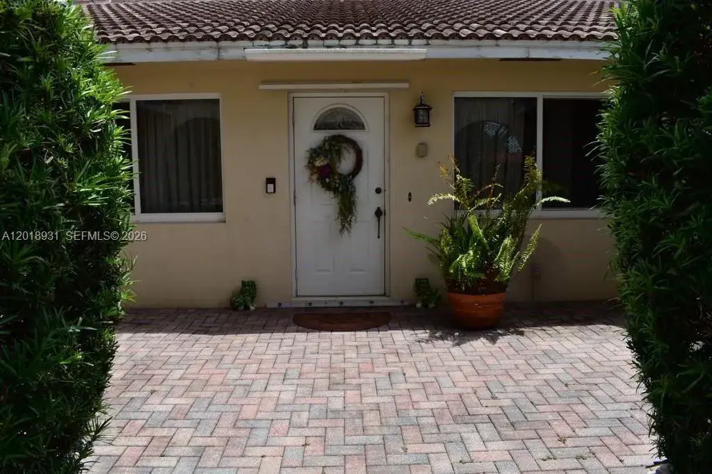 3634 Lowson Blvd, Delray Beach FL 33445