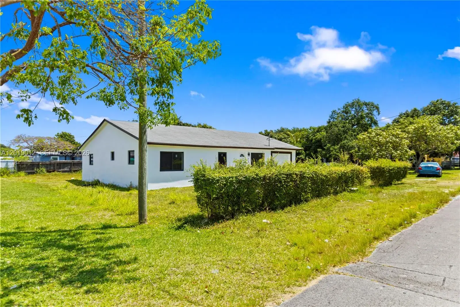 12035 SW 214th Ter, Miami FL 33177