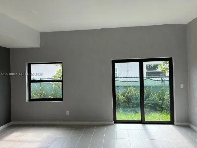 2511 Pierce St # 6, Hollywood FL 33020