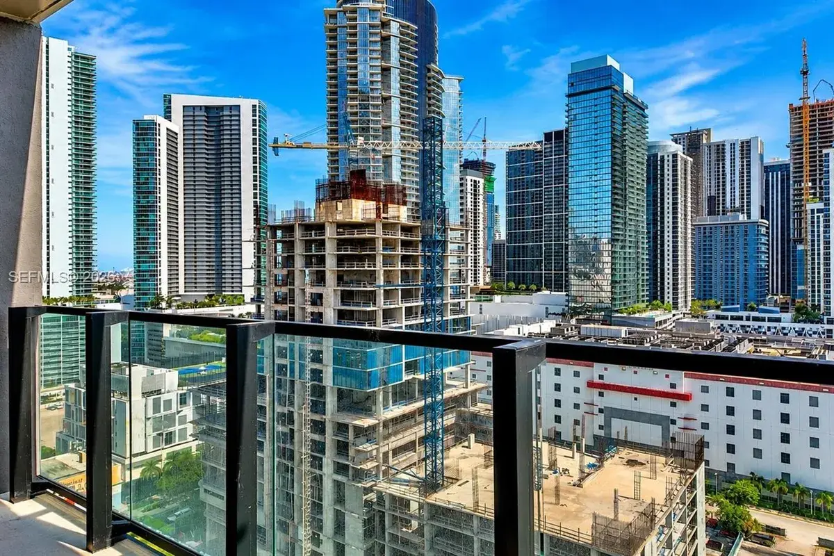20 NE 11th St # 4406, Miami FL 33132