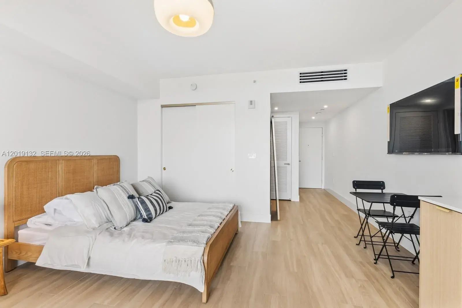 90 NE 32ND # 1018, Miami FL 33137