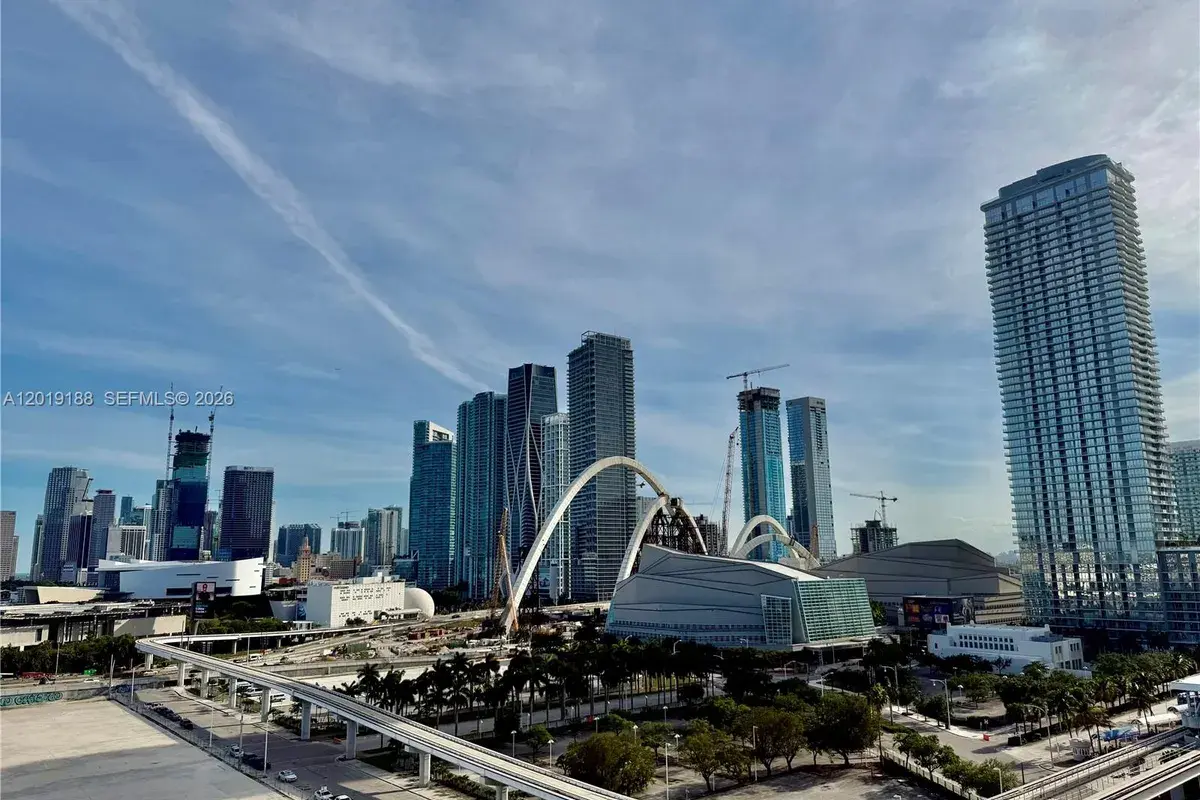 555 NE 15th St # 15H, Miami FL 33132