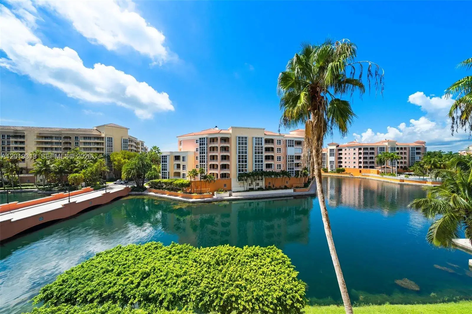 2 bedroom 2 bath for rent at 713 Crandon Blvd # 404, Key Biscayne FL 33149