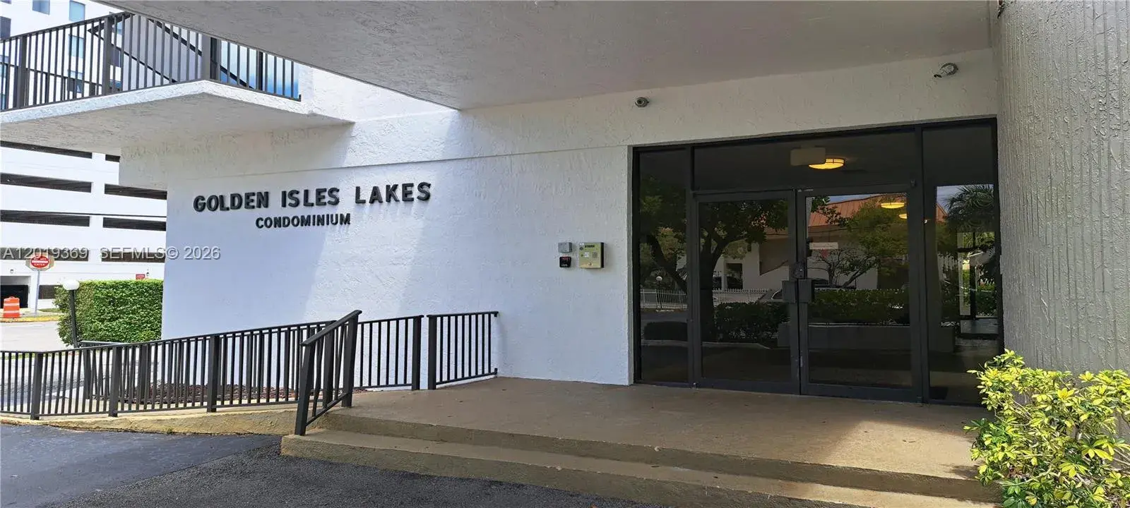 1900 Diana Dr # 3E, Hallandale Beach FL 33009