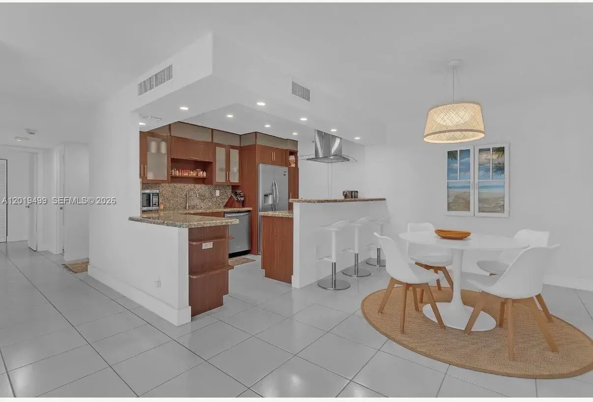550 Ocean Dr # 4E, Key Biscayne FL 33149