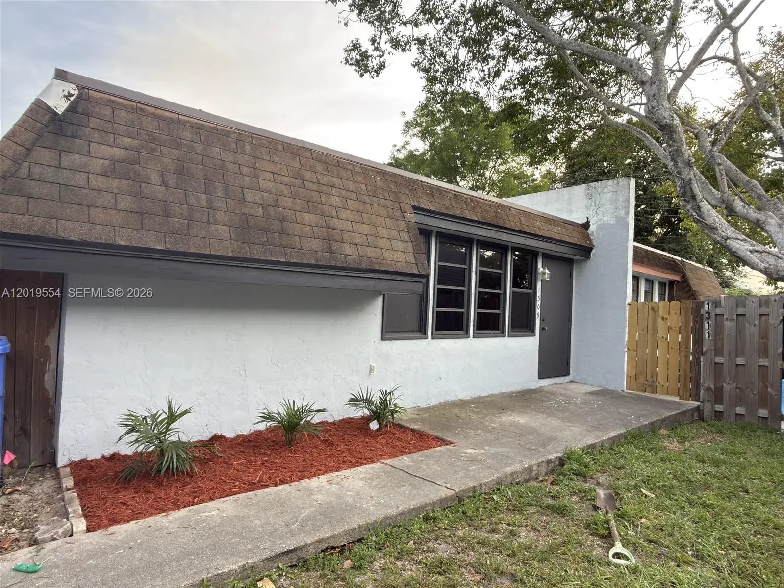 2 bedroom 1 bath Residential for sale at 1309 NW 8th Ave, Fort Lauderdale FL 33311