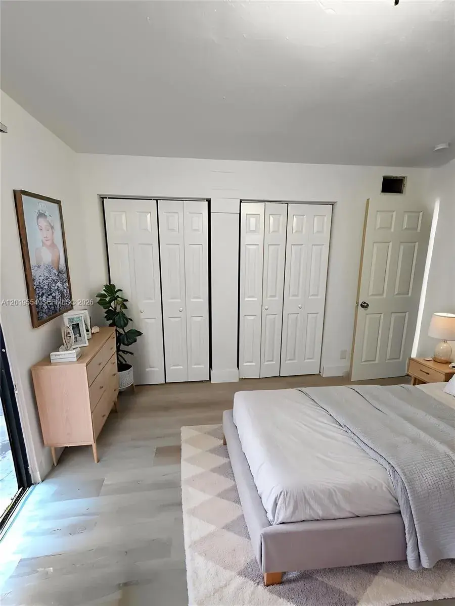1309 NW 8th Ave, Fort Lauderdale FL 33311
