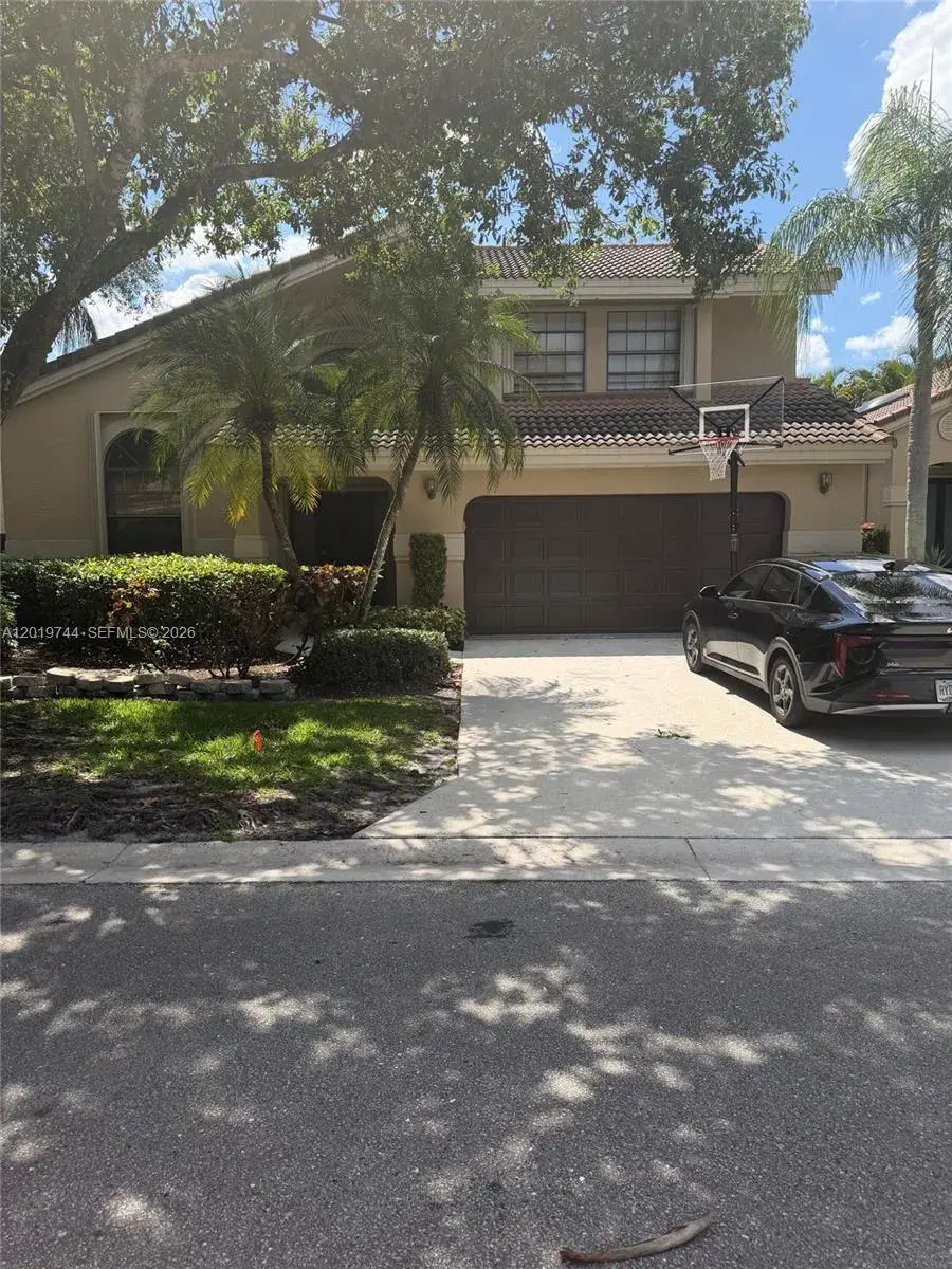 3 bedroom 2 bath Residential for sale at 1481 NW 104th Ave, Plantation FL 33322