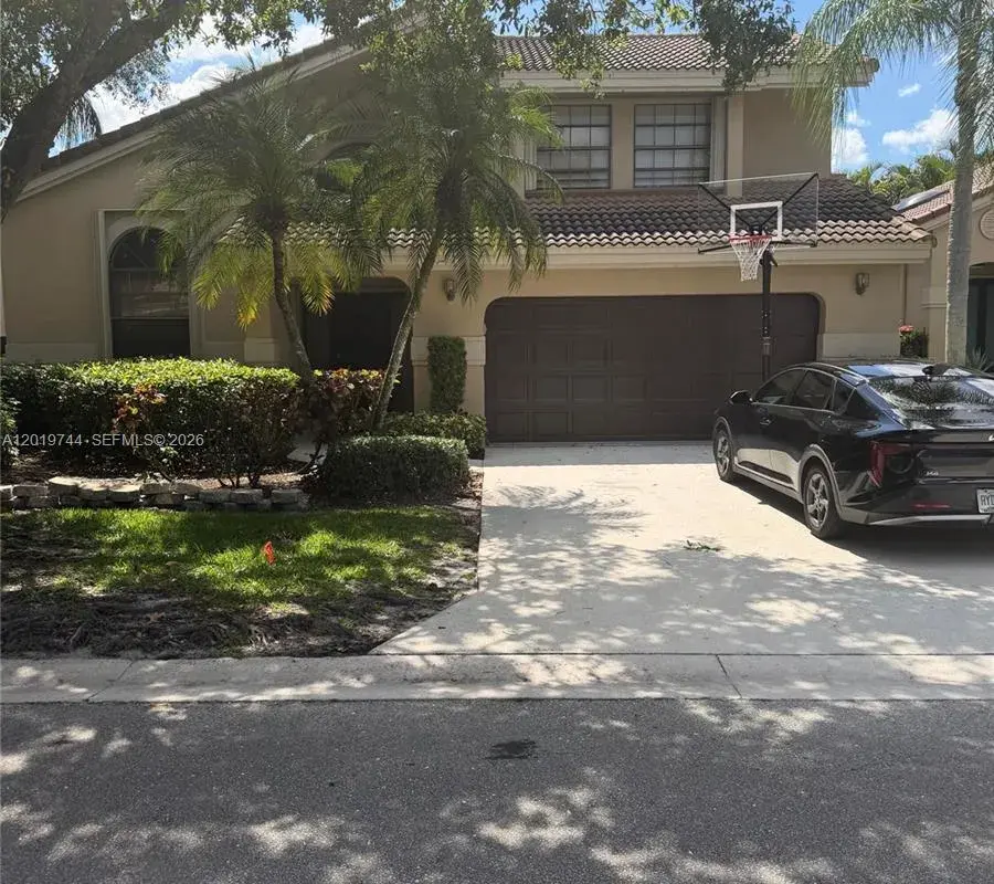 1481 NW 104th Ave, Plantation FL 33322