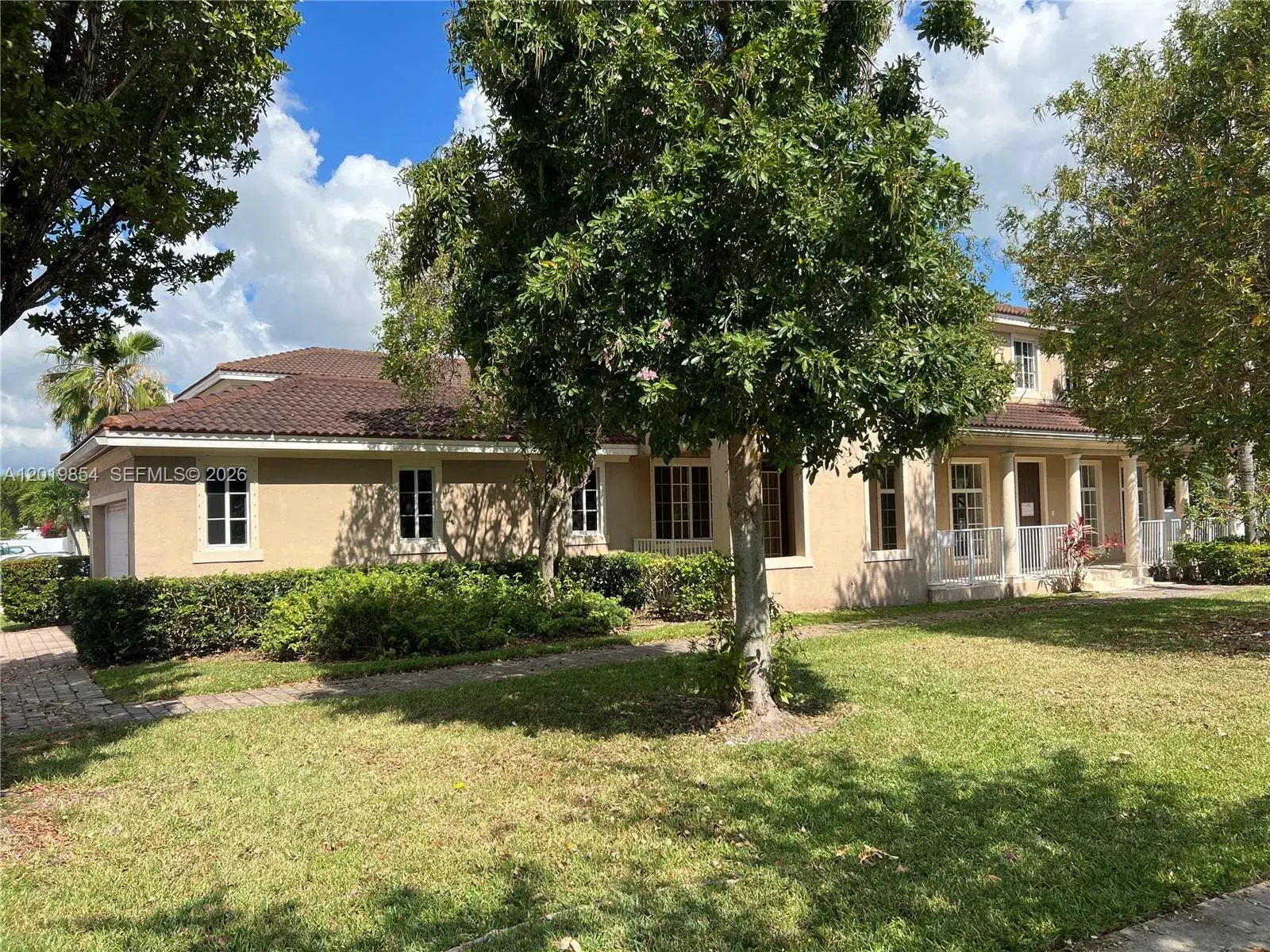 14008 SW 274 TER, Homestead FL 33032
