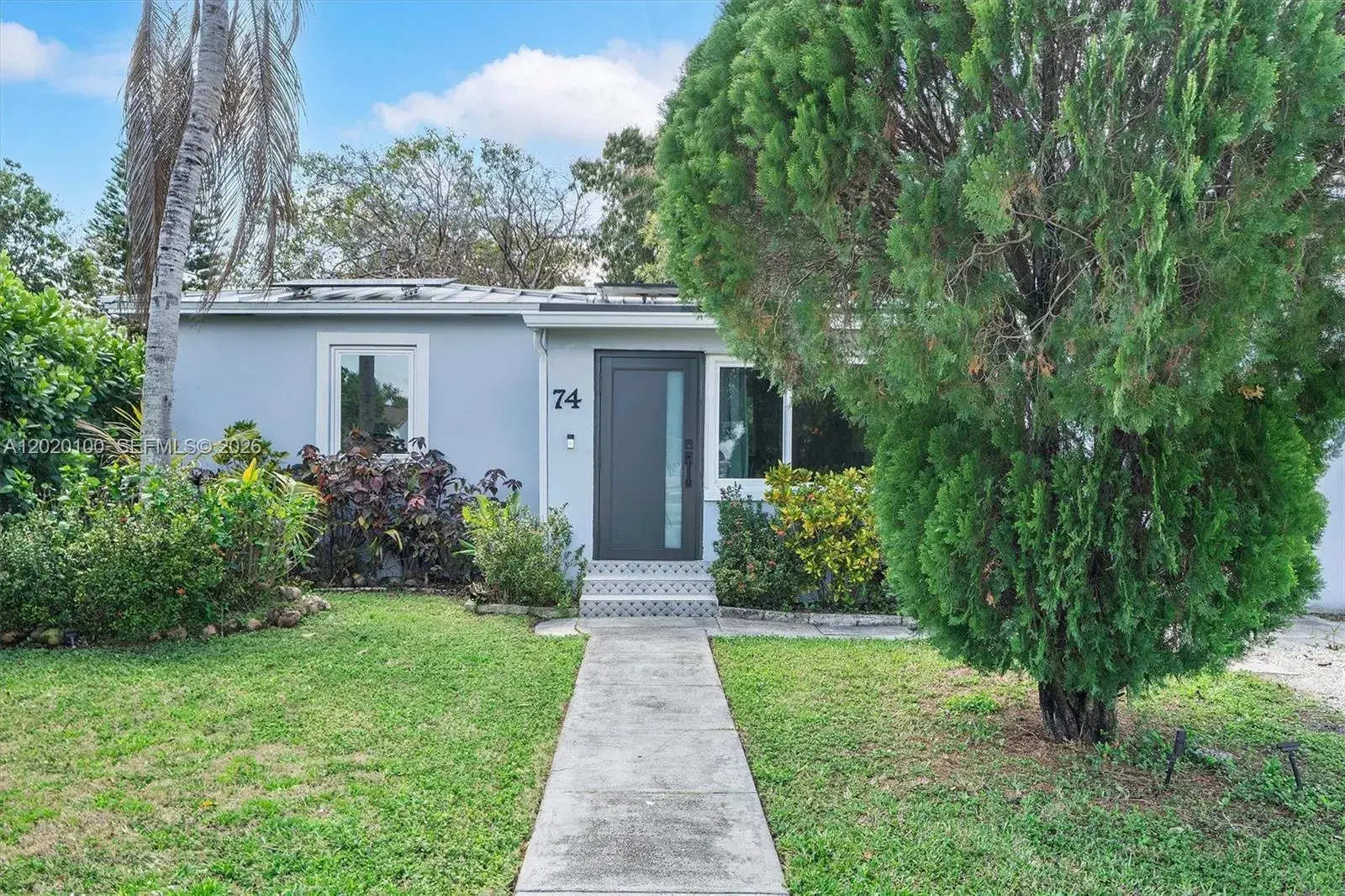 3 bedroom 2 bath Residential Lease for rent at 74 NW 117th St, Miami FL 33168