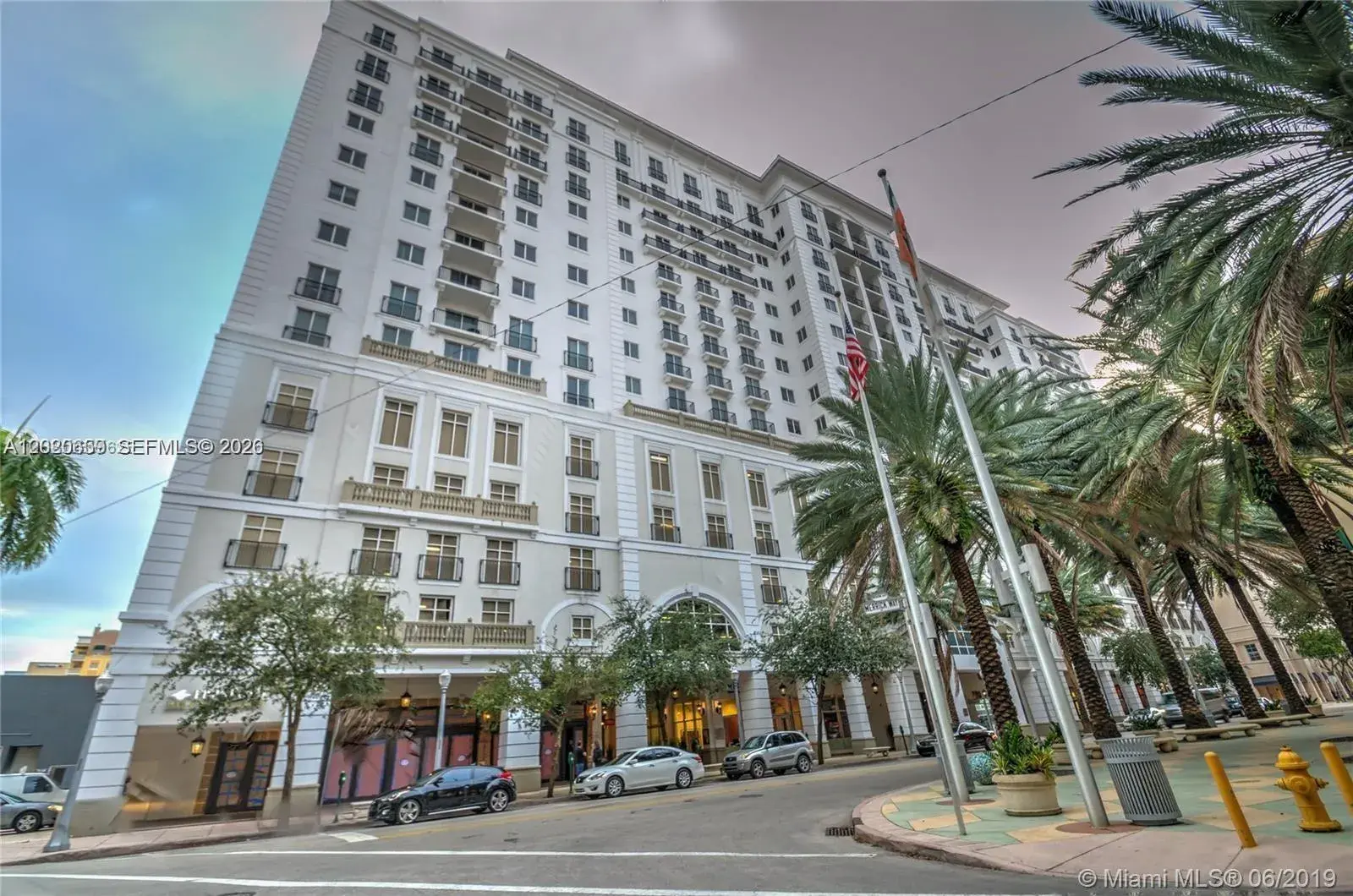 1 bedroom 1 bath Residential Lease for rent at 10 Aragon Ave # 1018, Coral Gables FL 33134
