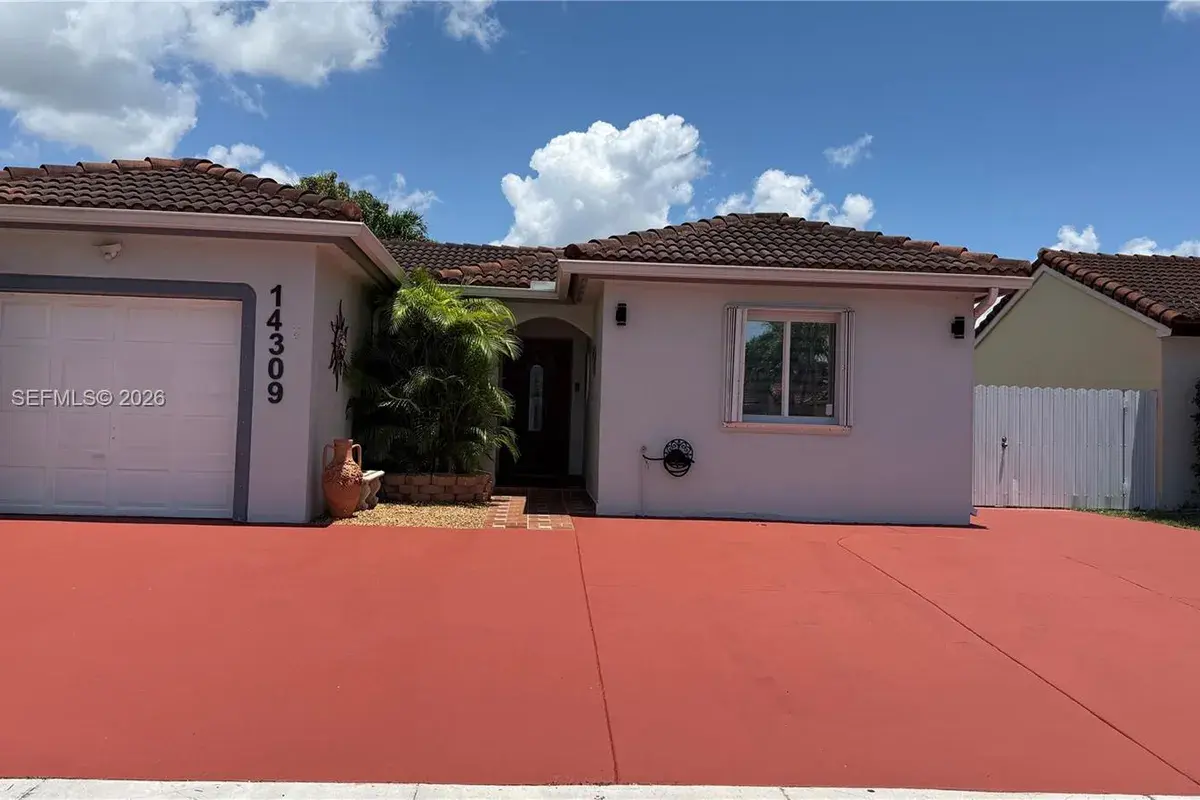 14309 SW 181st St, Miami FL 33177