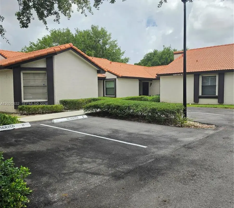 15240 SW 45th Ter # 54F, Miami FL 33185