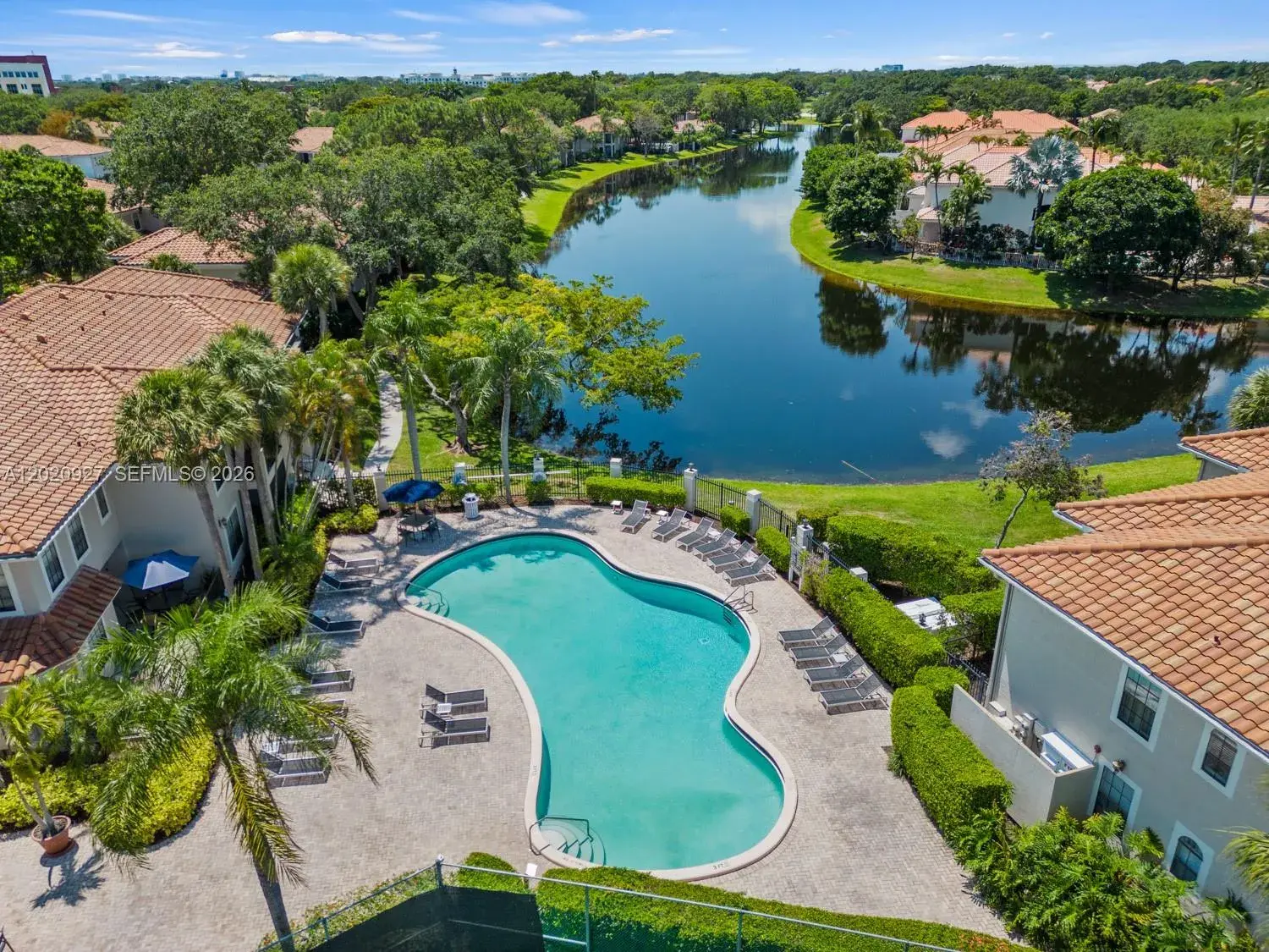 1 bedroom 1 bath Residential Lease for rent at 6503 N Military Trl, Boca Raton FL 33496