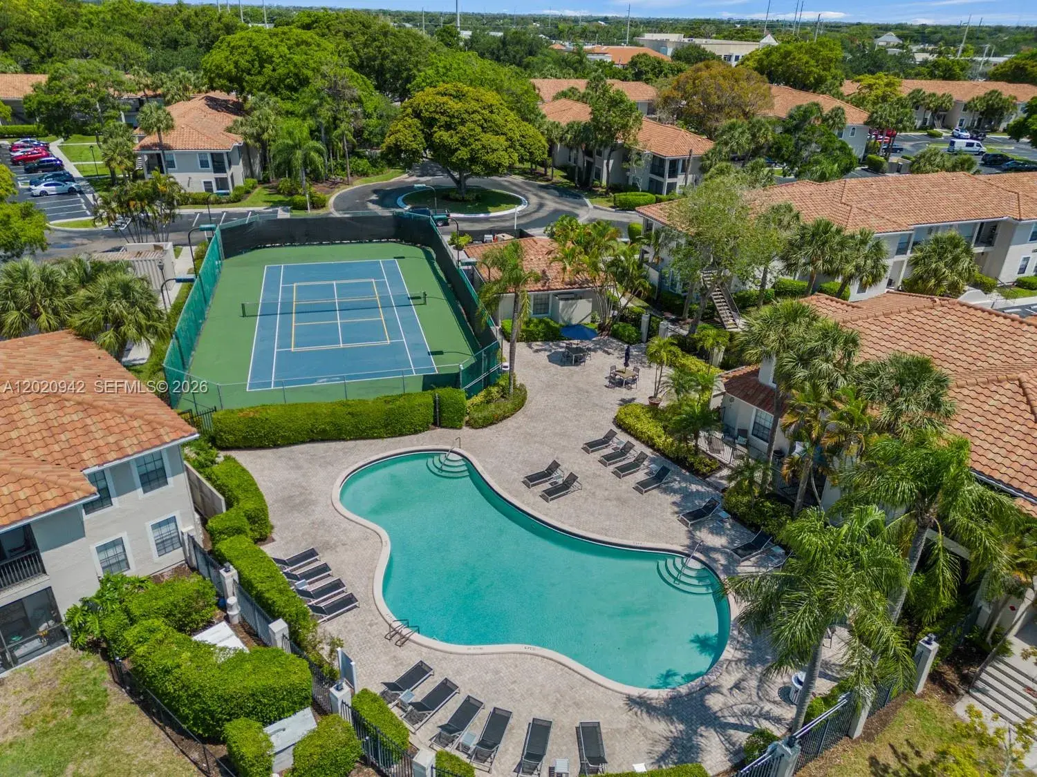 1 bedroom 1 bath Residential Lease for rent at 6503 N Military Trl, Boca Raton FL 33496
