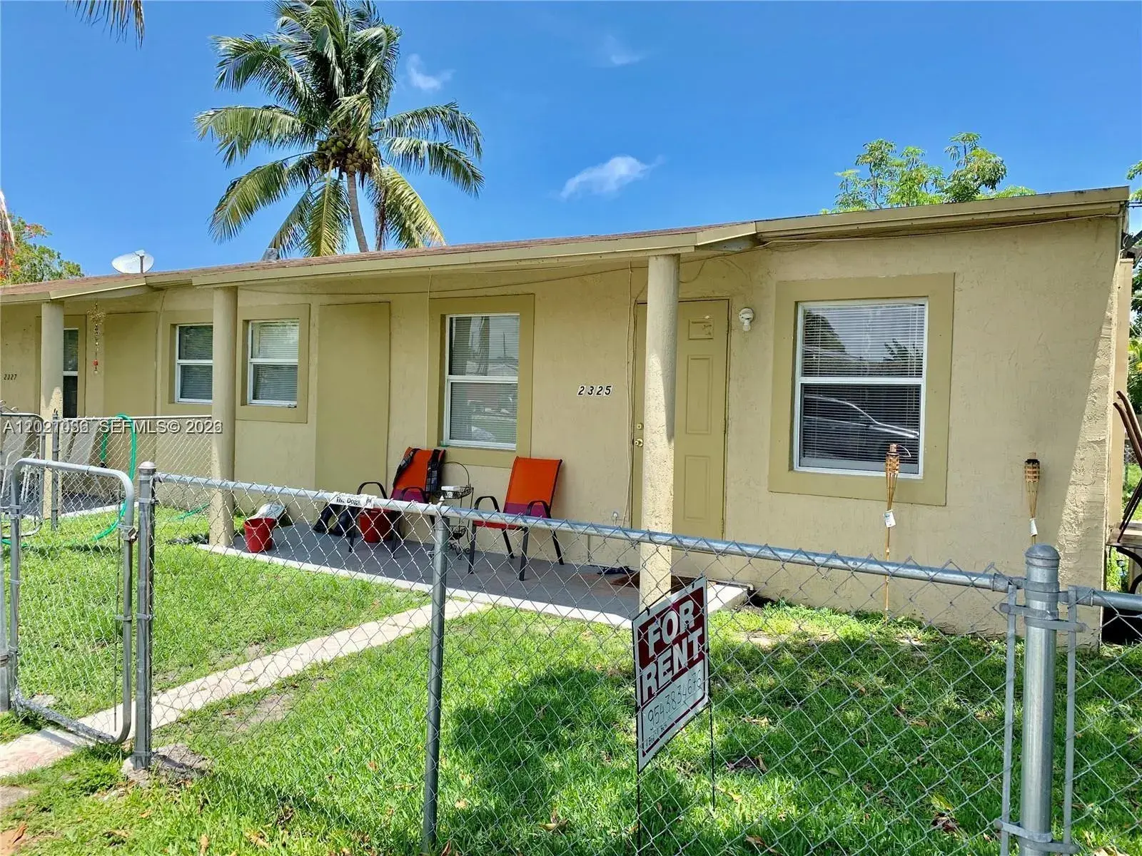 2 bedroom 2 bath Residential Lease for rent at 2325 N 25th Ave # 2325, Hollywood FL 33020