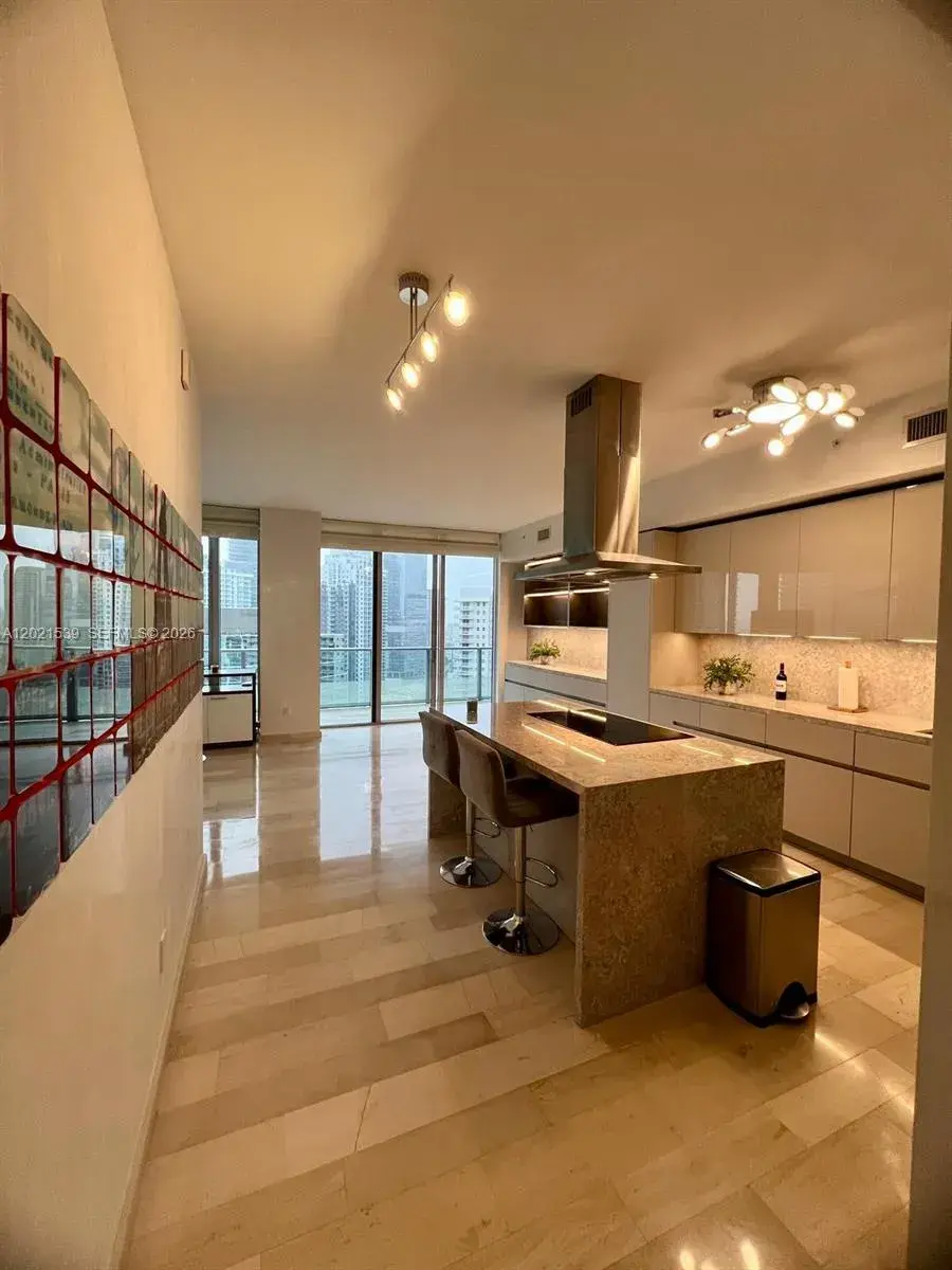 1300 E Brickell Bay Dr # 3701, Miami FL 33131