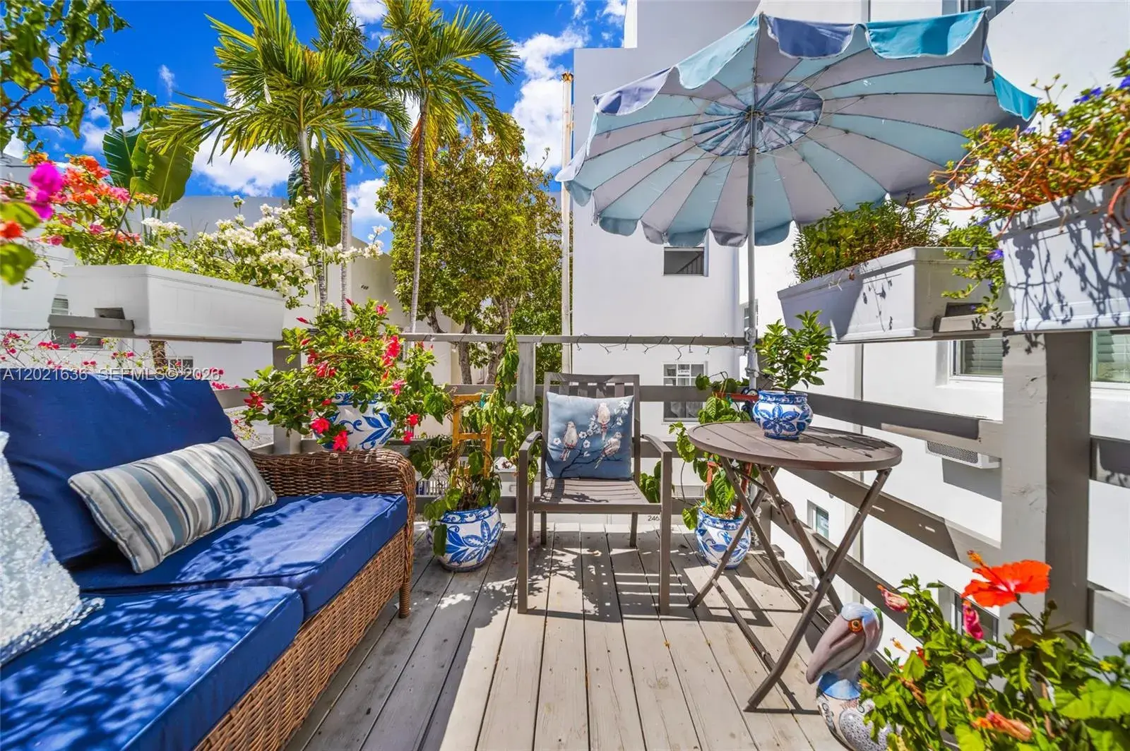 1 bedroom 1 bath Residential Lease for rent at 408 W 25th St # 8, Miami Beach FL 33140