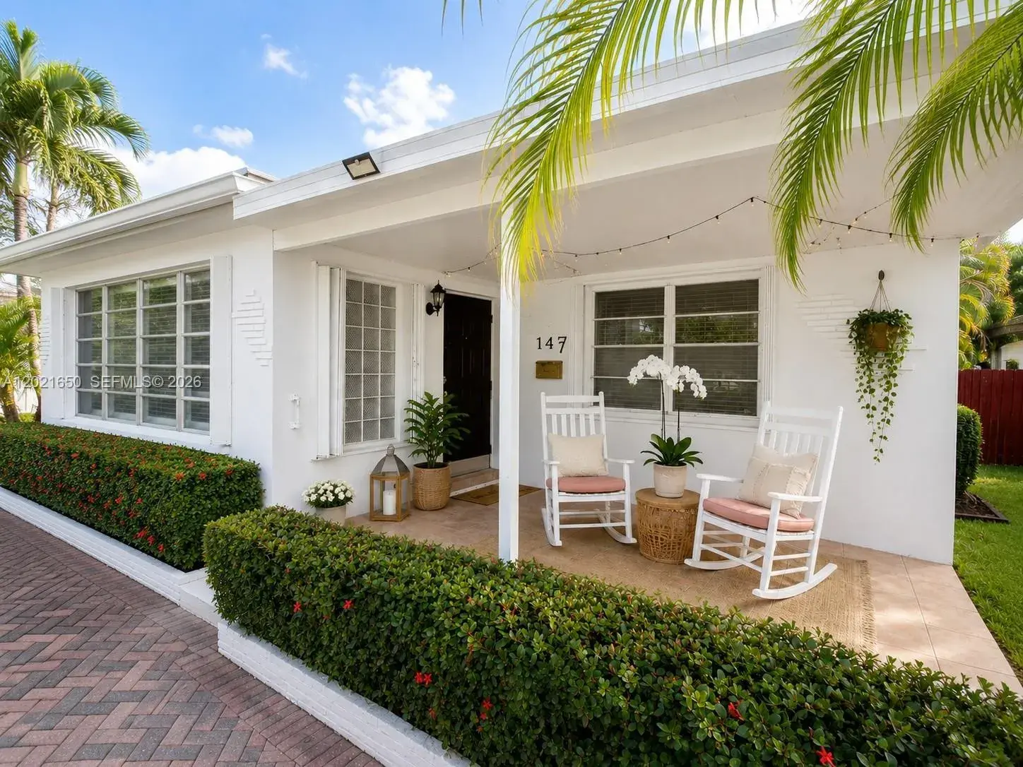 947 Lincoln St, Hollywood FL 33019