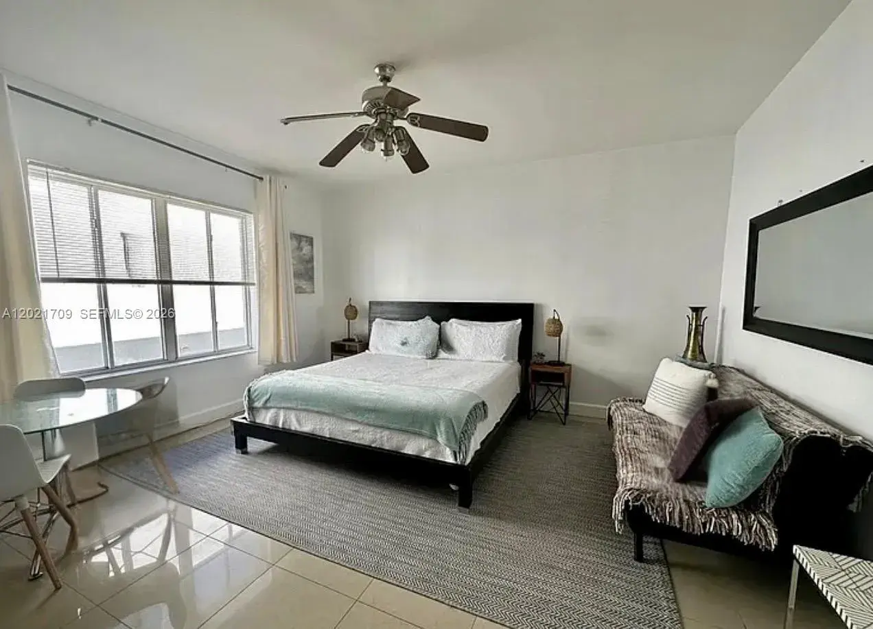 3700 Collins Ave # 306, Miami Beach FL 33140