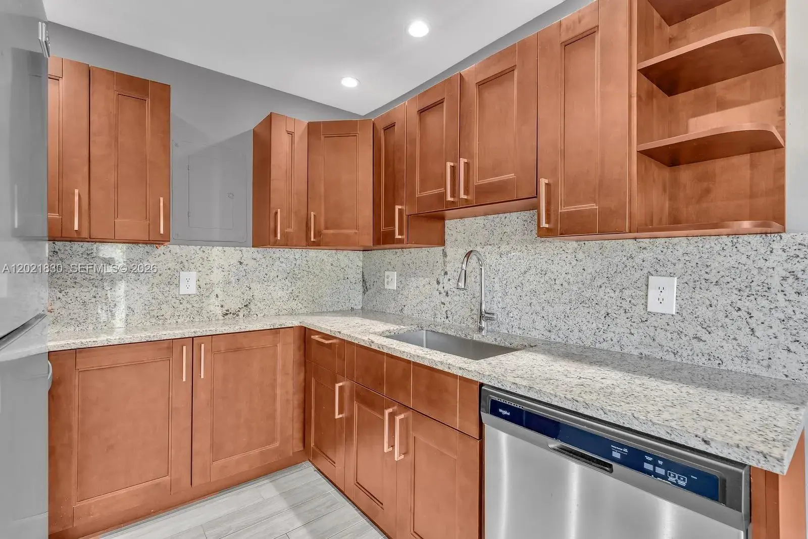 2 bedroom 2 bath Residential Lease for rent at 8911 NW 28th Dr # 32, Coral Springs FL 33065