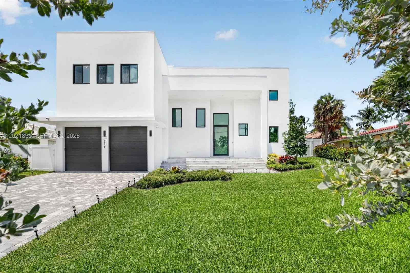 2751 NE 22nd Ct, Pompano Beach FL 33062