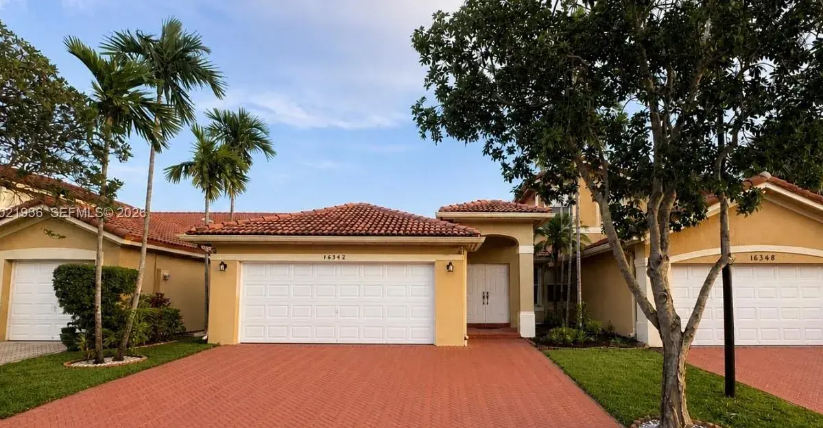 16342 SW 45th Ter, Miami FL 33185