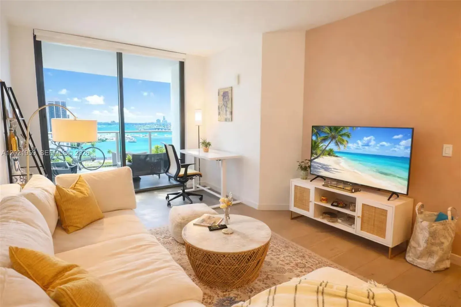 1600 NE 1st Ave # 1605, Miami FL 33132