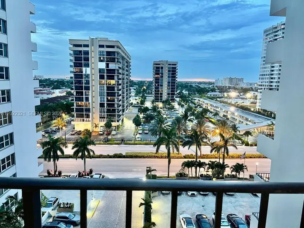 1 bedroom 1 bath Residential Lease for rent at 2030 S Ocean Dr # 801, Hallandale Beach FL 33009