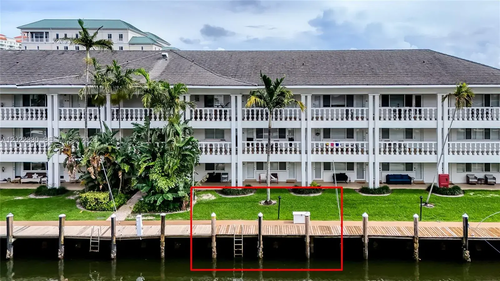 2 bedroom 2 bath Residential for sale at 2881 NE 32nd St # 111, Fort Lauderdale FL 33306
