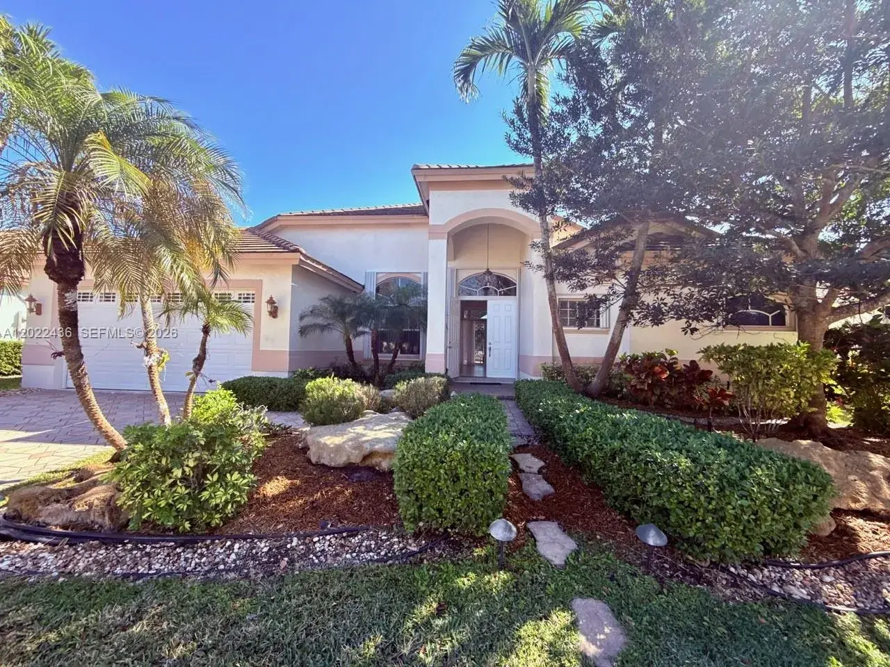 5 bedroom 3 bath Residential for sale at 2644 Miller Ct, Weston FL 33332