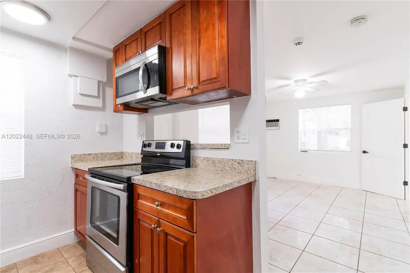 5820 Grant St, Hollywood FL 33021