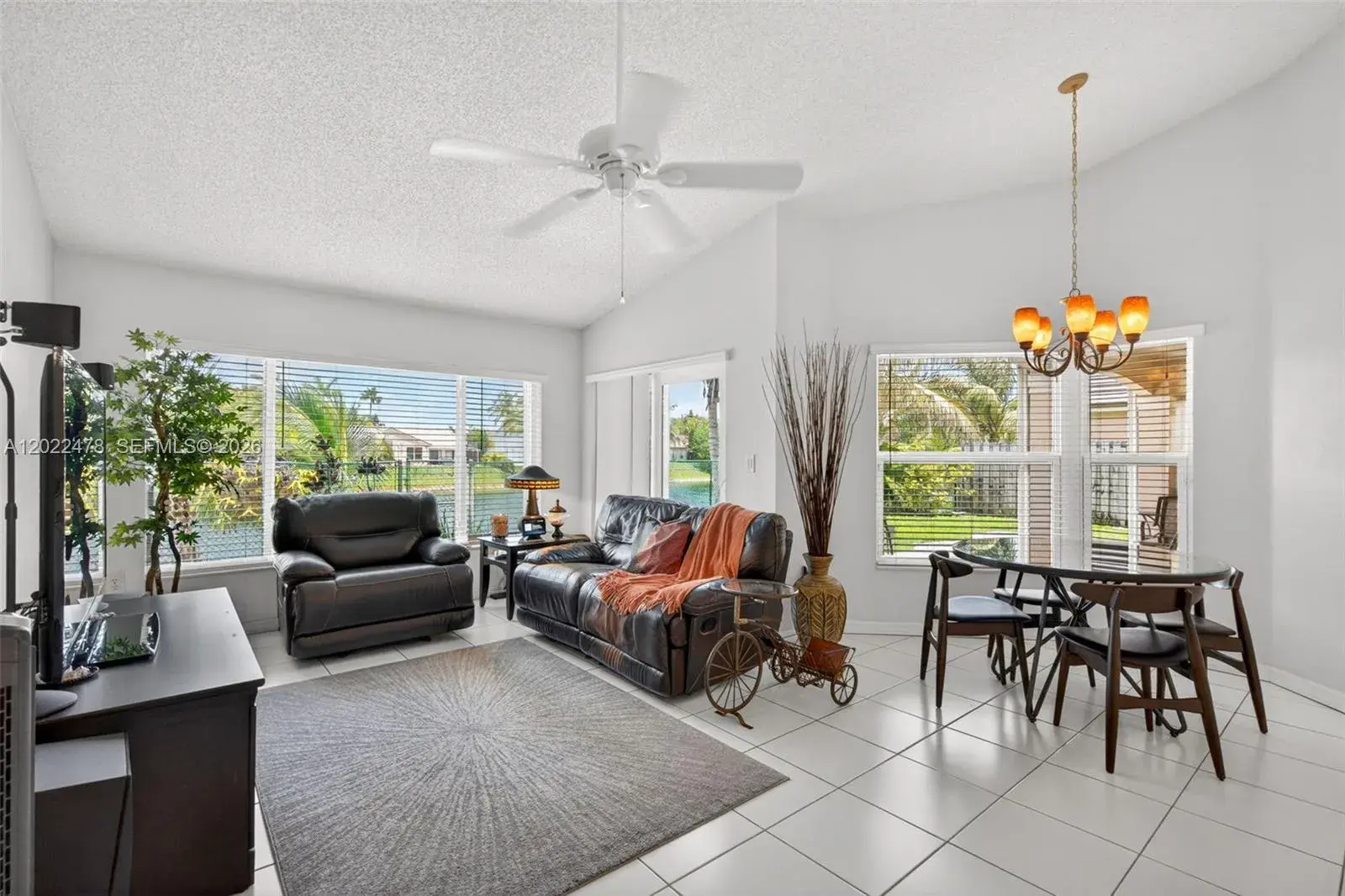 15891 SW 84th St, Miami FL 33193
